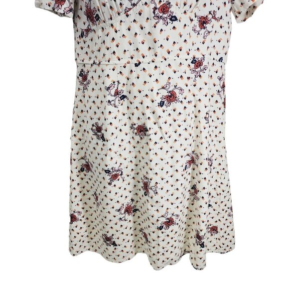 ModCloth Women's The Keyhole‎ Story A-Line Dress White Size 6 - Picture 9 of 13